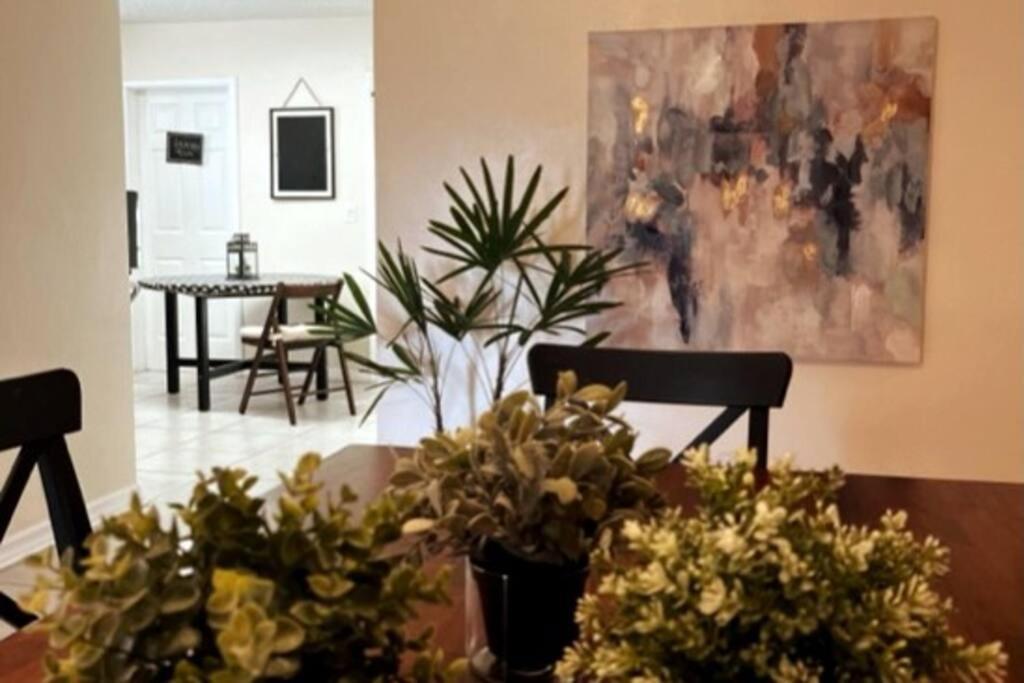 House Close To Downtown, Airport, Raymond James Stadium, And Many More Places Tampa Zewnętrze zdjęcie