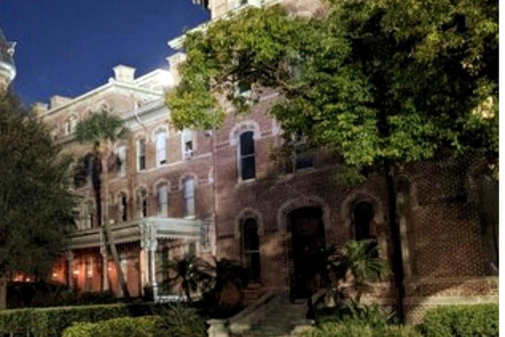House Close To Downtown, Airport, Raymond James Stadium, And Many More Places Tampa Zewnętrze zdjęcie