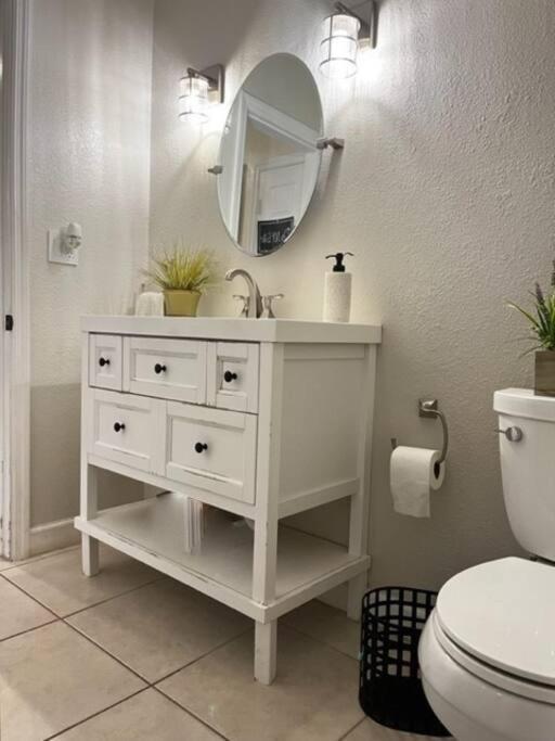 House Close To Downtown, Airport, Raymond James Stadium, And Many More Places Tampa Zewnętrze zdjęcie