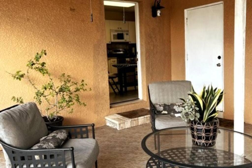 House Close To Downtown, Airport, Raymond James Stadium, And Many More Places Tampa Zewnętrze zdjęcie
